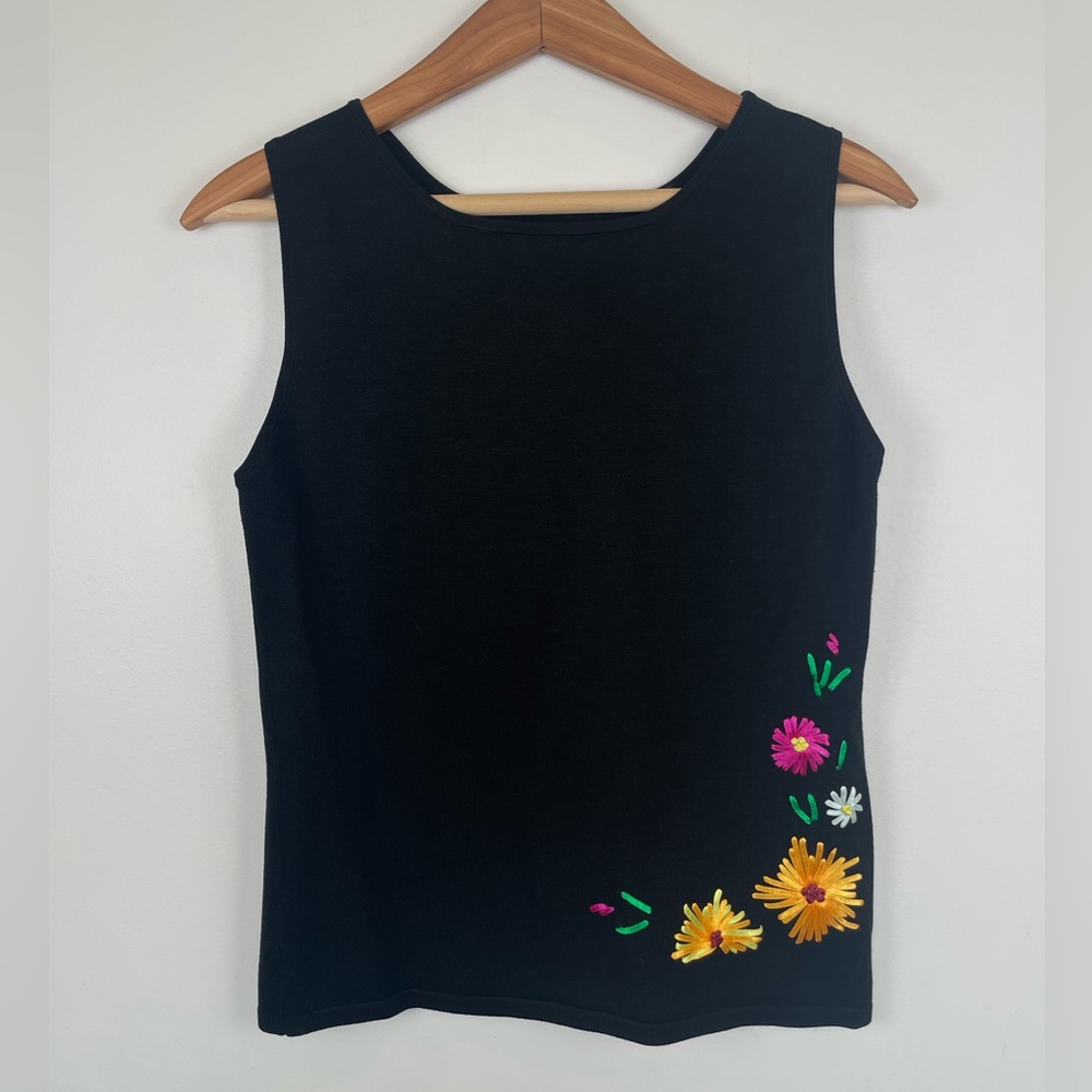 Vintage 90s Floral Appliqué Knit Tank XS S Cottagecore Indie Whimsigoth Spring